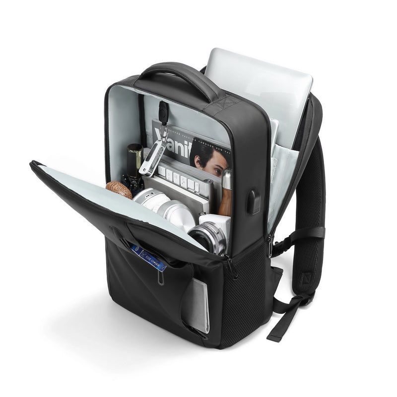 Expandable USB Laptop Backpack - M.Tech Access